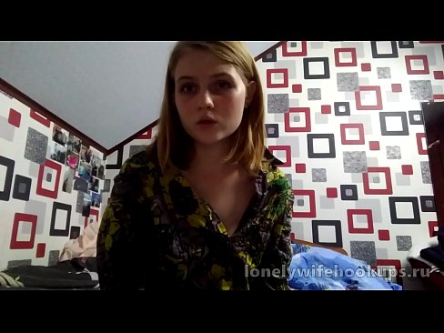 ❤️ Siswa pirang muda dari Rusia menyukai penis yang lebih besar. ️❌ Video seks di id.sexvideogif.ru ️❤