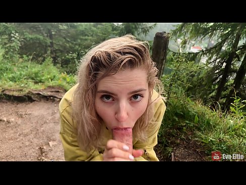 ❤️ Gadis menelan air mani setelah blowjob publik - Eva Elfi ️❌ Video seks di id.sexvideogif.ru ️❤